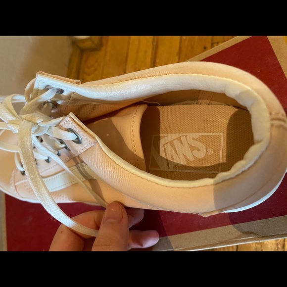Vans sneakers - Picture 2 of 4